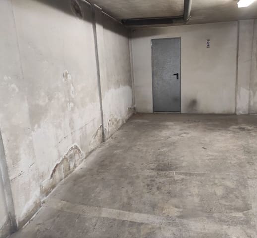 Garage til salg i Murcia by - € 26.500 (Ref: 9747863)