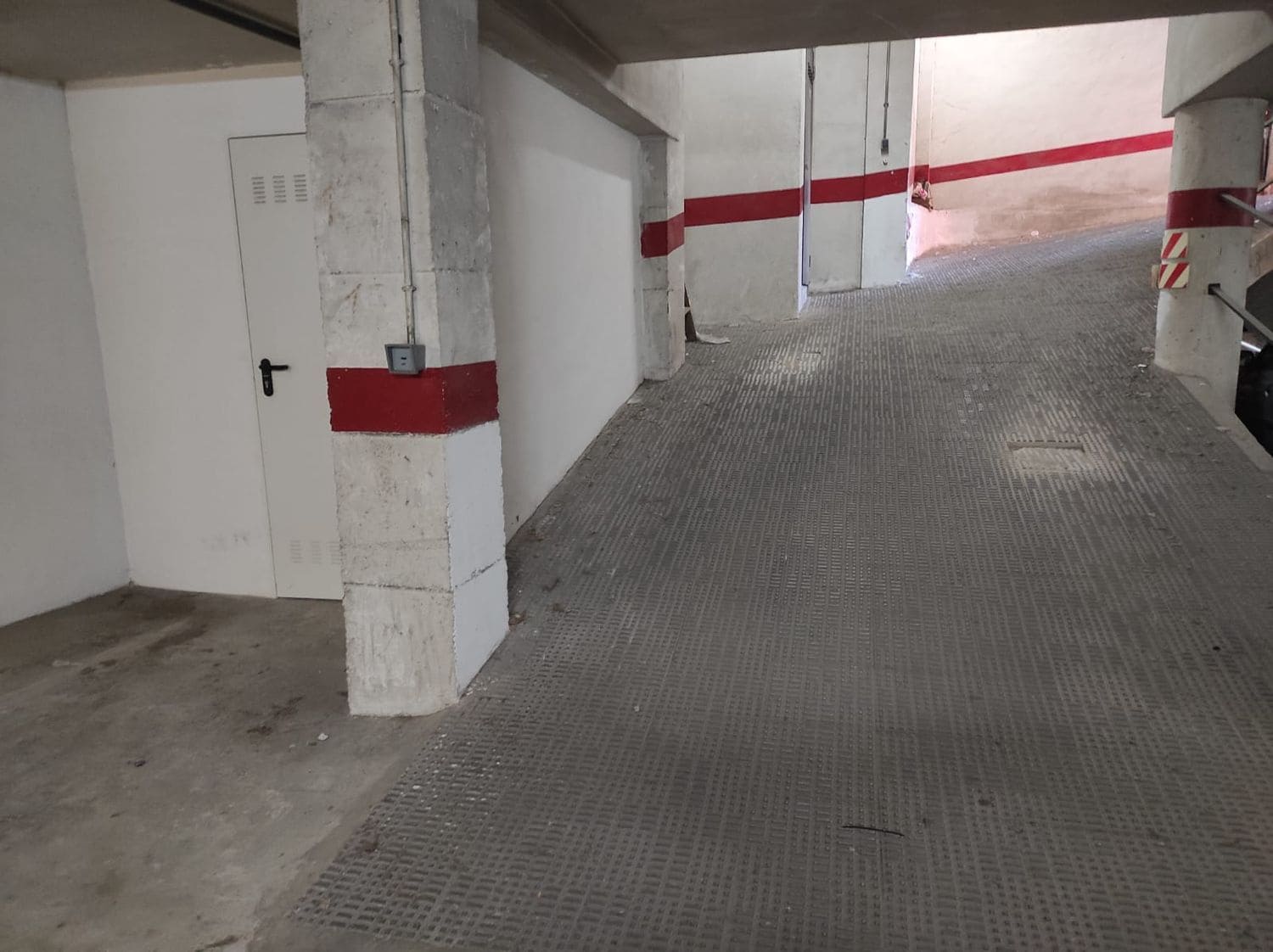 Garage til salg i Murcia by - € 26.500 (Ref: 9747863)