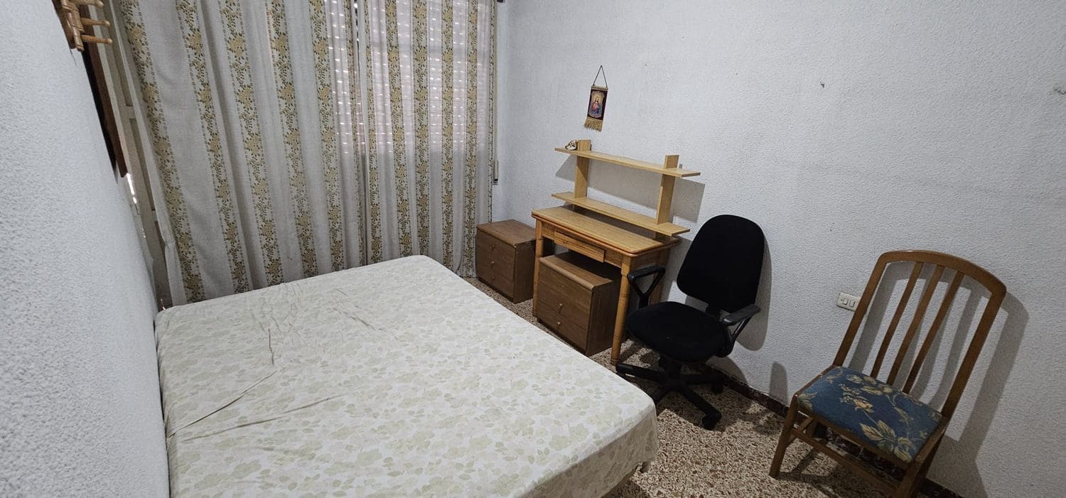 4 slaapkamer Villa te koop in Santo Angel - € 210.000 (Ref: 9751956)