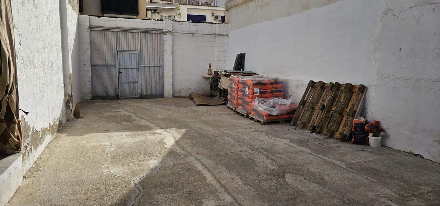 4 slaapkamer Villa te koop in Santo Angel - € 210.000 (Ref: 9751956)