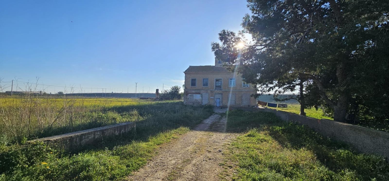 6 makuuhuone Maalaistalo myytävänä paikassa Santa Ana - 495 000 € (Ref: 9751964)