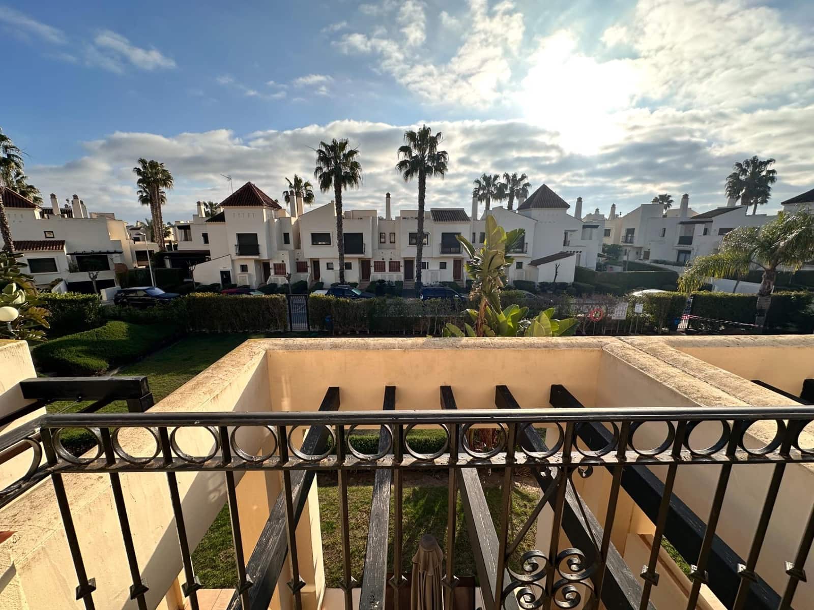 2 slaapkamer Rijtjeshuis te koop in Roda met garage - € 208.000 (Ref: 9807925)