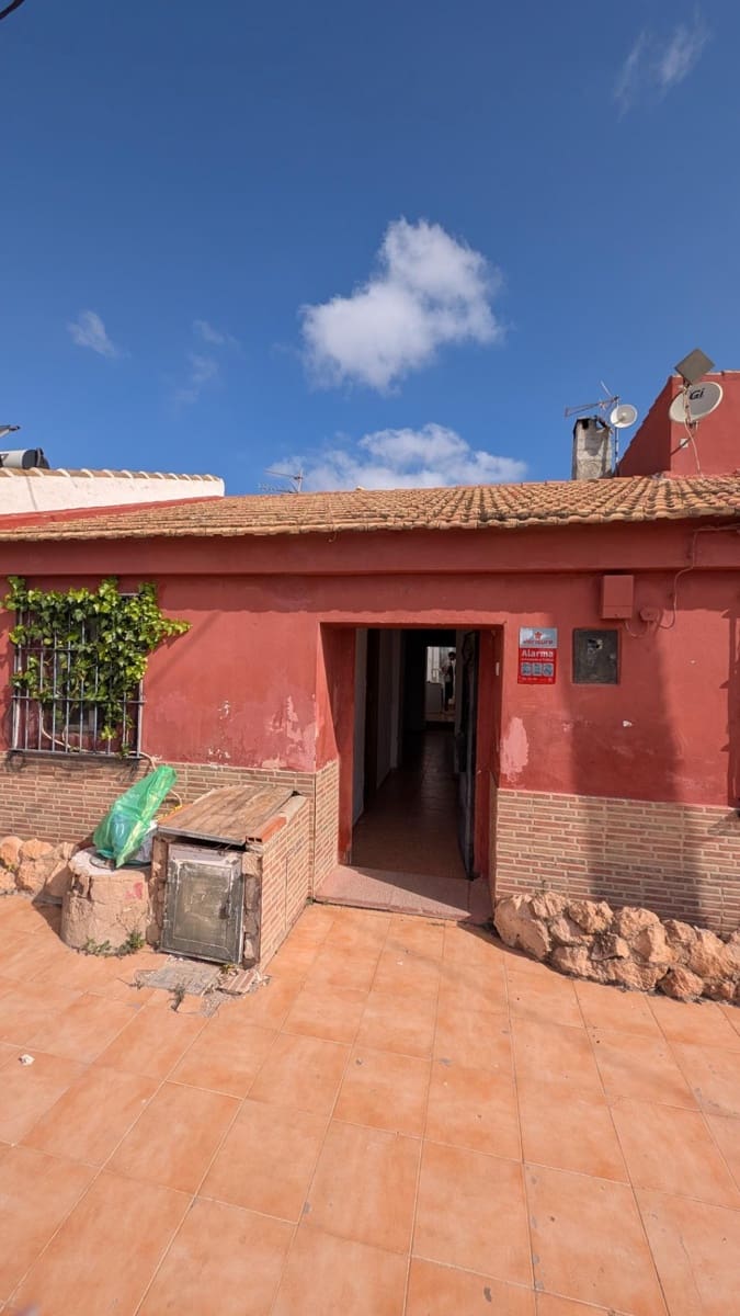 3 bedroom Finca/Country House for sale in El Mirador - € 126,000 (Ref: 9899149)