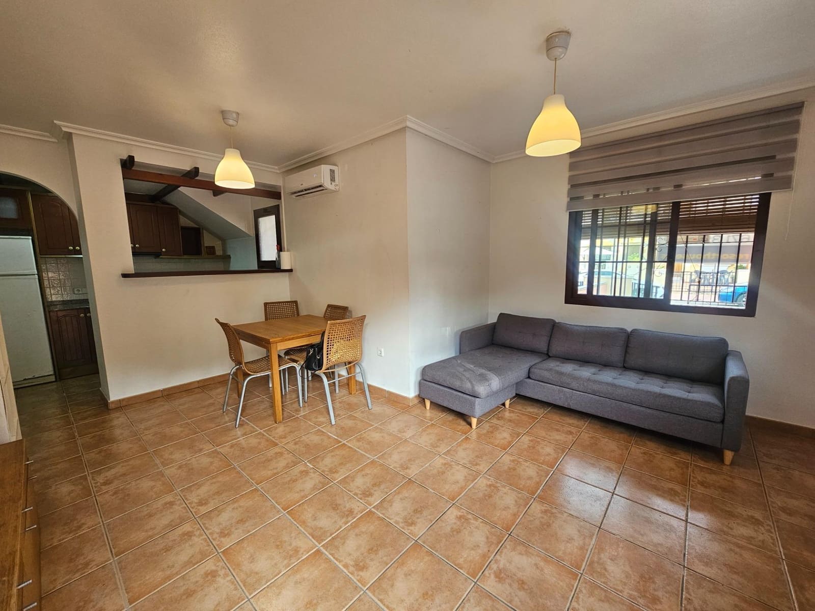 Bungalow de 2 habitaciones en Roda en venta con piscina - 178.000 € (Ref: 9915788)