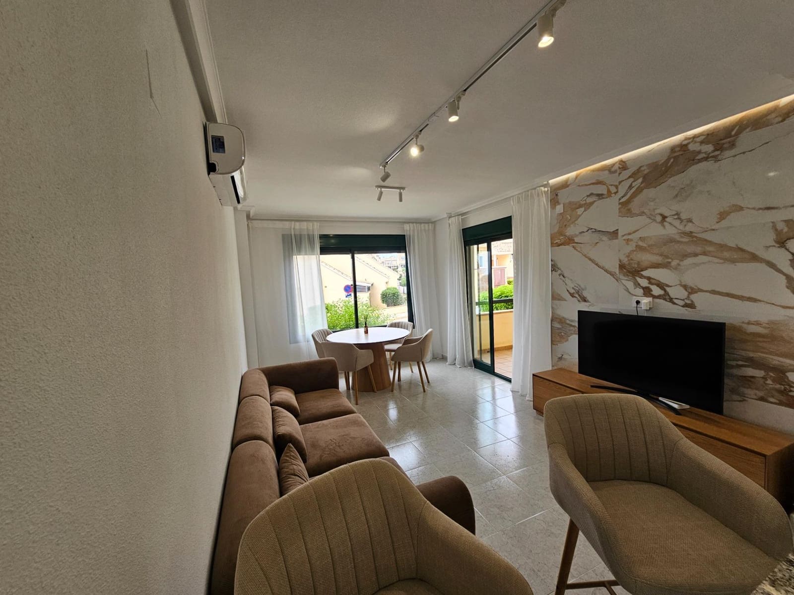 2 sypialnia Apartament na sprzedaż w Orihuela Costa z basenem - 220 000 € (Ref: 9916936)