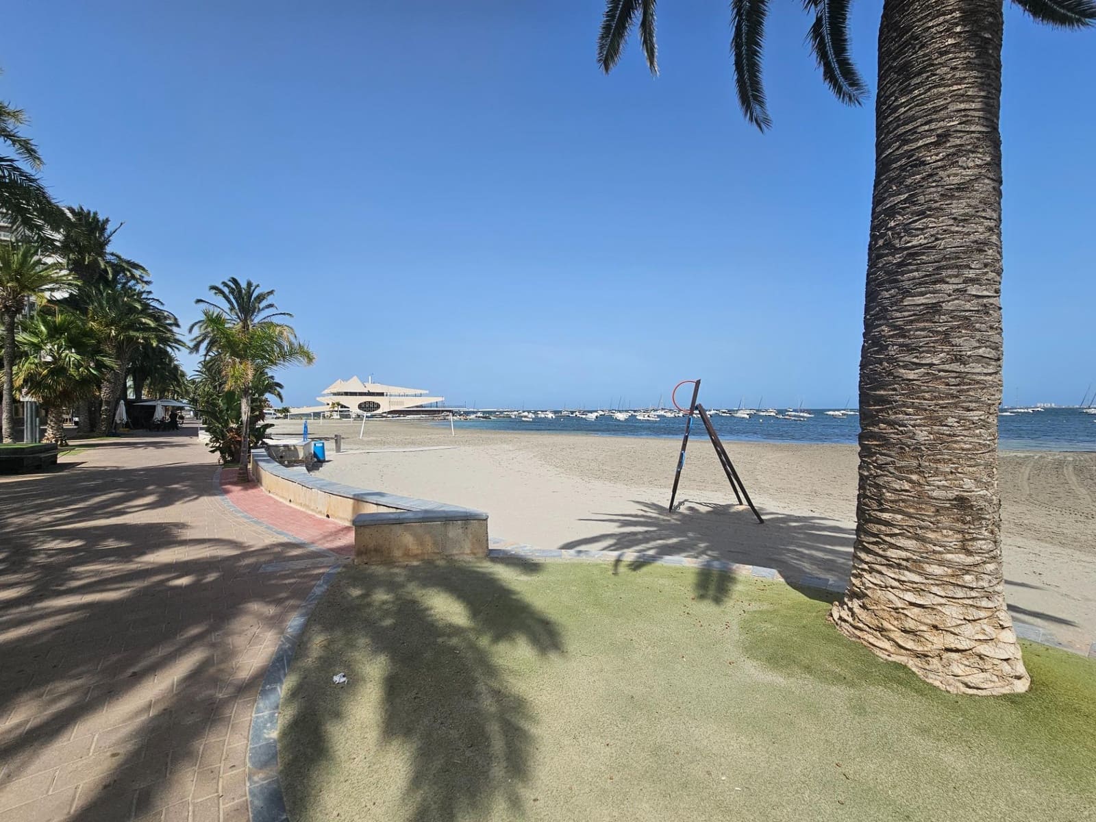 Chalet de 3 habitaciones en Santiago de la Ribera en venta con piscina garaje - 419.000 € (Ref: 9918078)