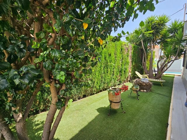 3 soveværelse Villa til salg i Santiago de la Ribera, San Javier med swimmingpool garage - € 419.000 (Ref: 9918078)