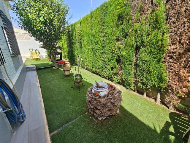 3 soveværelse Villa til salg i Santiago de la Ribera, San Javier med swimmingpool garage - € 419.000 (Ref: 9918078)