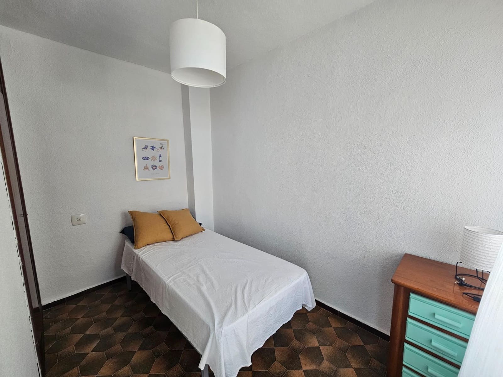 5 bedroom Villa for sale in Santiago de la Ribera with garage - € 395,000 (Ref: 9934176)