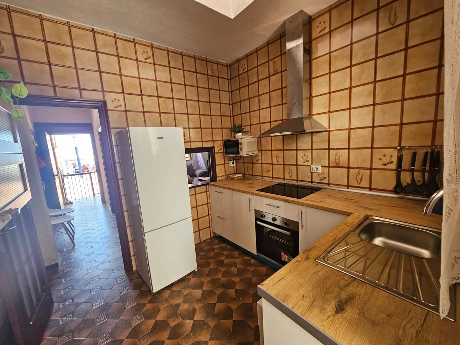 5 bedroom Villa for sale in Santiago de la Ribera with garage - € 395,000 (Ref: 9934176)