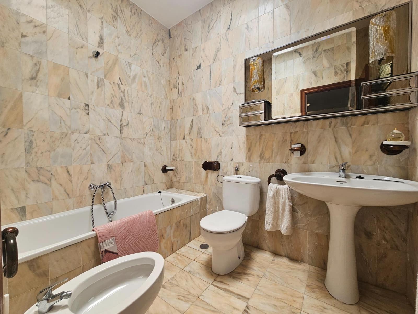 5 bedroom Villa for sale in Santiago de la Ribera with garage - € 395,000 (Ref: 9934176)