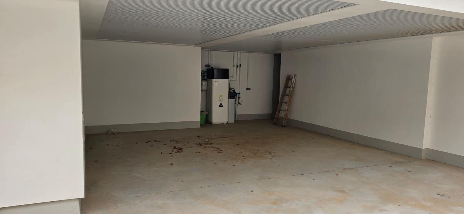 5 bedroom Villa for sale in Torrevieja with pool garage - € 1,600,000 (Ref: 9936367)