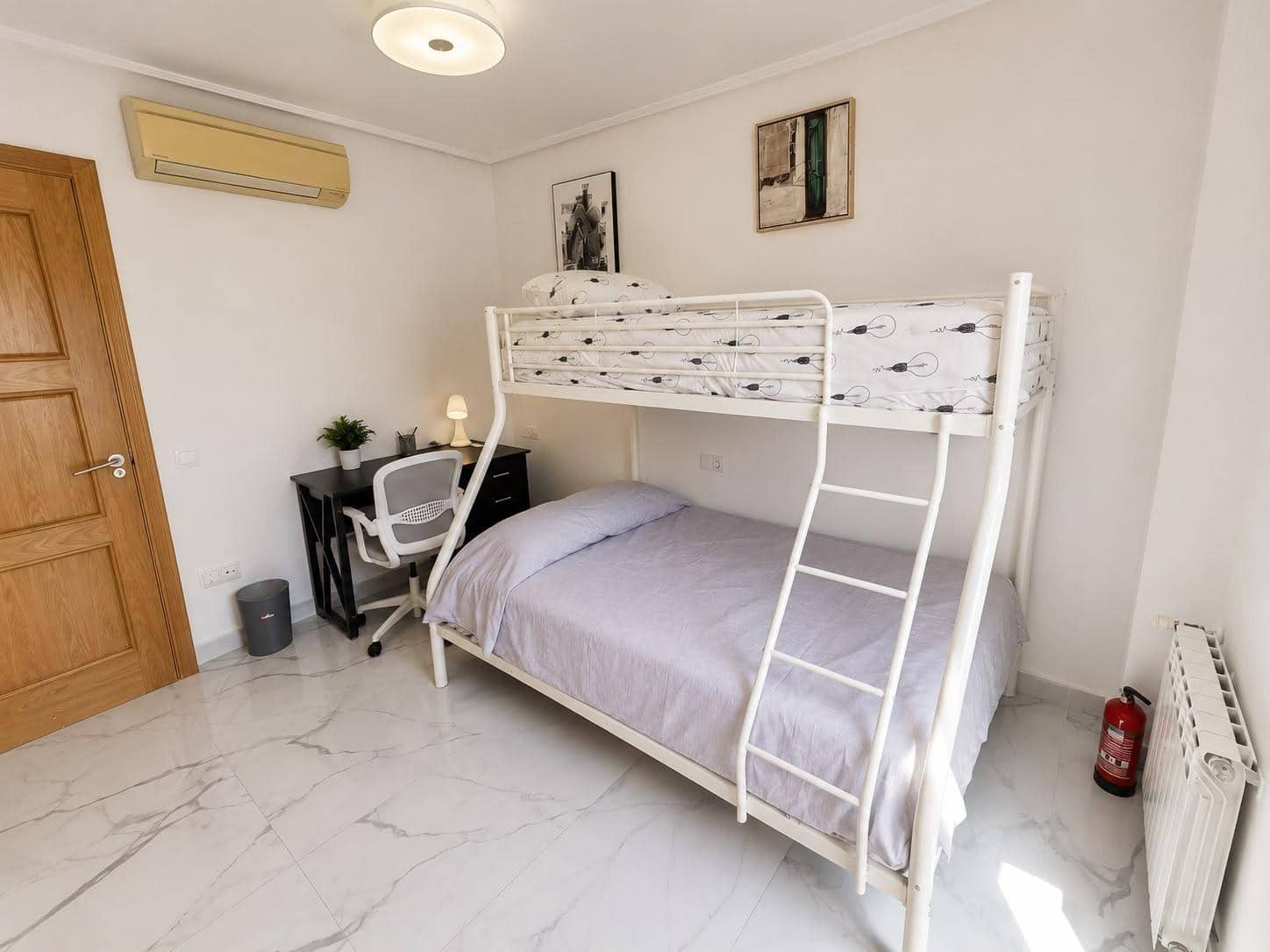 3 makuuhuone Huoneisto myytävänä paikassa La Torre Golf Resort mukana uima-altaan 
autotalli - 189 900 € (Ref: 9966629)
