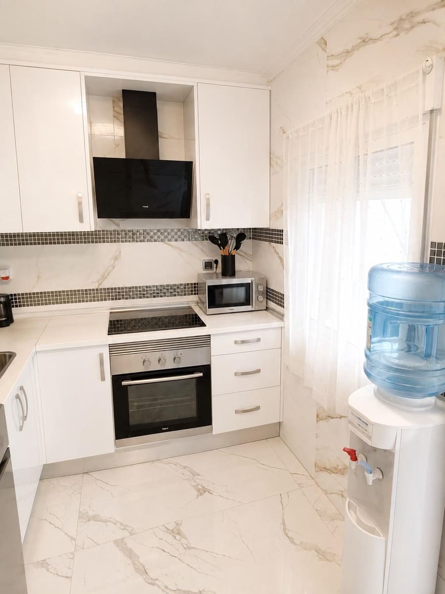 4 makuuhuone Paritalo myytävänä paikassa Lo Pagan - 260 000 € (Ref: 9999747)
