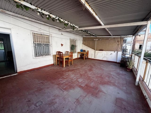 Casa de 4 habitaciones en Santiago El Mayor, Murcia ciudad en venta - 189.000 € (Ref: 9999748)