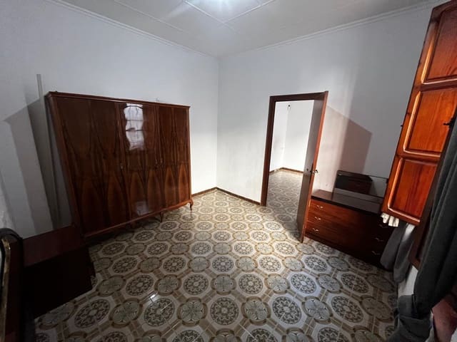 Casa de 4 habitaciones en Santiago El Mayor, Murcia ciudad en venta - 189.000 € (Ref: 9999748)
