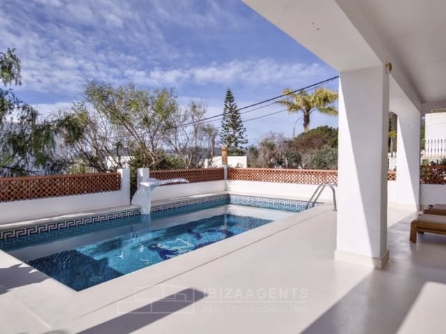 3 slaapkamer Villa te koop in Nuestra Señora de Jesus, Santa Eulalia / Santa Eularia met zwembad - € 2.450.000 (Ref: 10064035)
