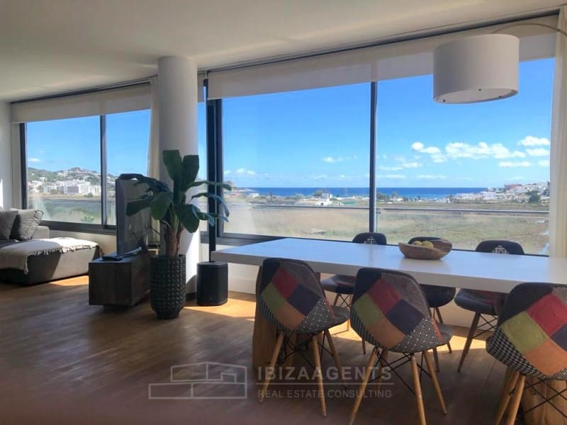 2 slaapkamer Appartement te koop in Ibiza dorp met garage - € 1.260.000 (Ref: 10115606)