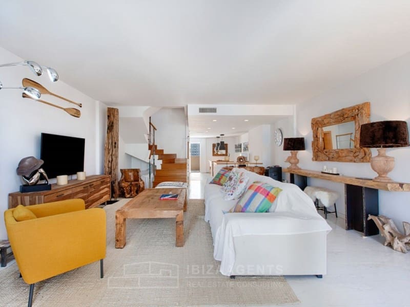 3 bedroom Semi-detached Villa for sale in Illa Plana with garage - € 1,150,000 (Ref: 5082123)