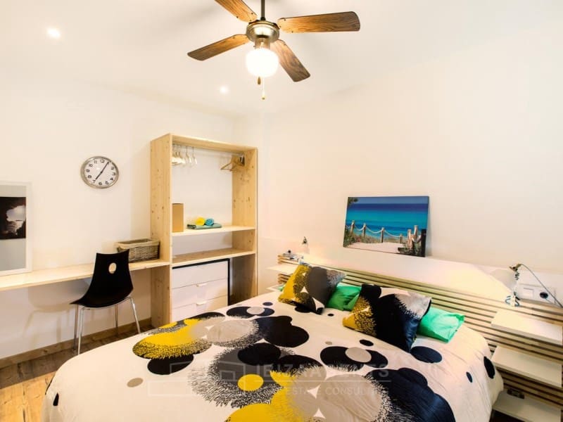 3 bedroom Semi-detached Villa for sale in Illa Plana with garage - € 1,150,000 (Ref: 5082123)