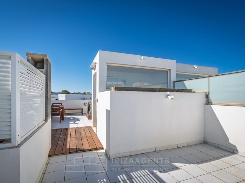 3 makuuhuone Paritalo myytävänä paikassa Illa Plana mukana 
autotalli - 1 150 000 € (Ref: 5082123)