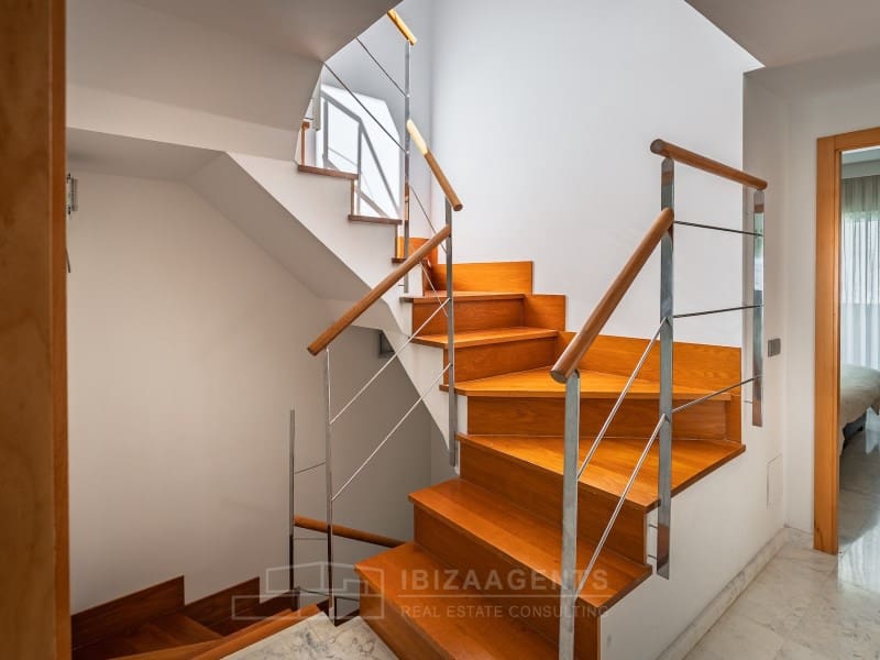 3 makuuhuone Paritalo myytävänä paikassa Illa Plana mukana 
autotalli - 1 150 000 € (Ref: 5082123)