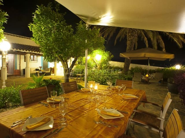 4 soverom Villa til salgs i Sant Joan de Labritja med svømmebasseng - € 2 190 000 (Ref: 6820010)