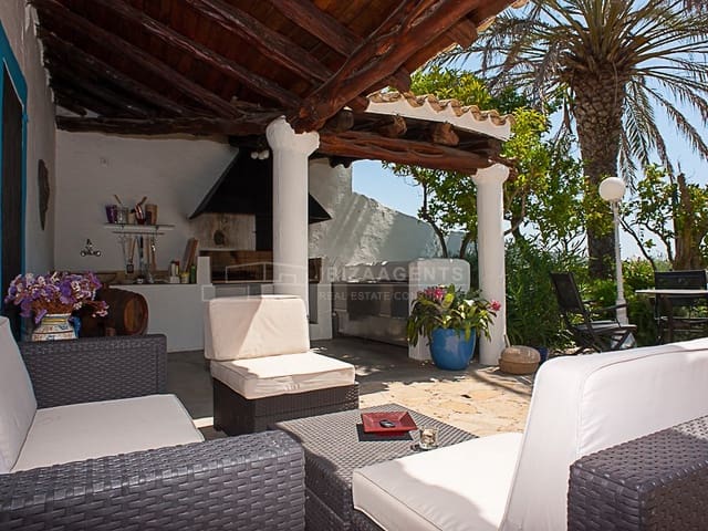 4 soverom Villa til salgs i Sant Joan de Labritja med svømmebasseng - € 2 190 000 (Ref: 6820010)