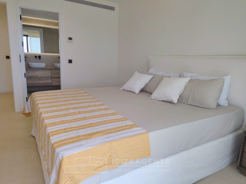 3 slaapkamer Villa te koop in Nuestra Senora de Jesus met zwembad - € 2.100.000 (Ref: 8244126)