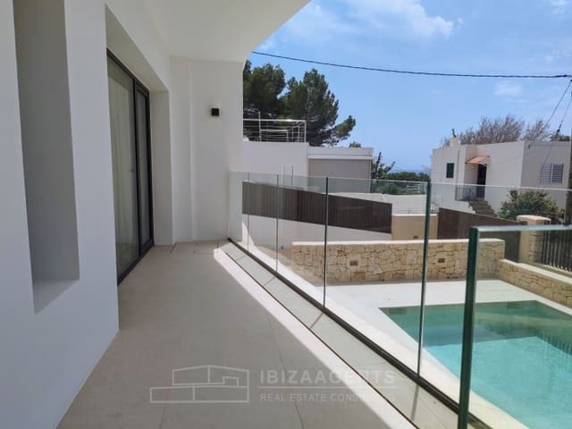 3 slaapkamer Villa te koop in Nuestra Señora de Jesus, Santa Eulalia / Santa Eularia met zwembad - € 2.100.000 (Ref: 8244126)