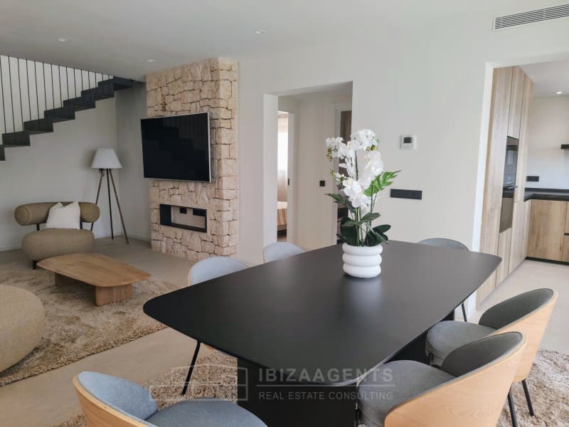 3 slaapkamer Villa te koop in Nuestra Senora de Jesus met zwembad - € 2.100.000 (Ref: 8244126)