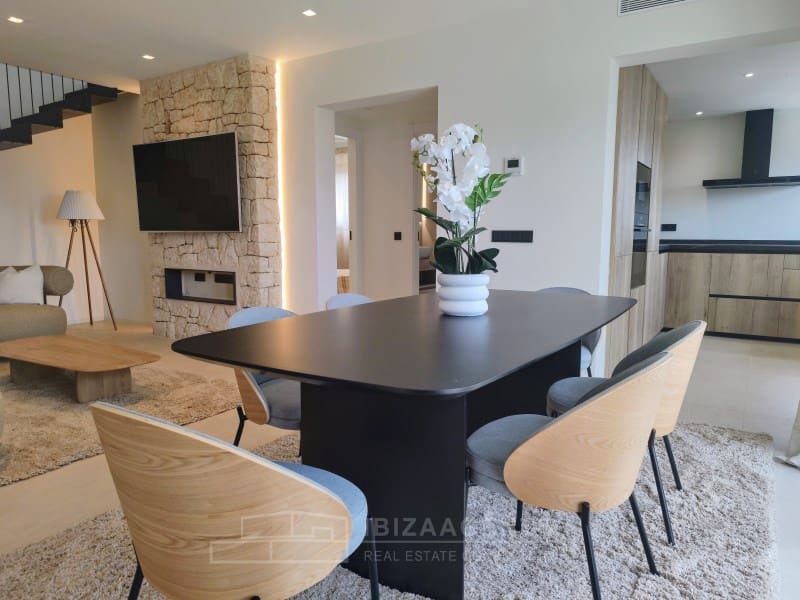 3 slaapkamer Villa te koop in Nuestra Senora de Jesus met zwembad - € 2.100.000 (Ref: 8244126)