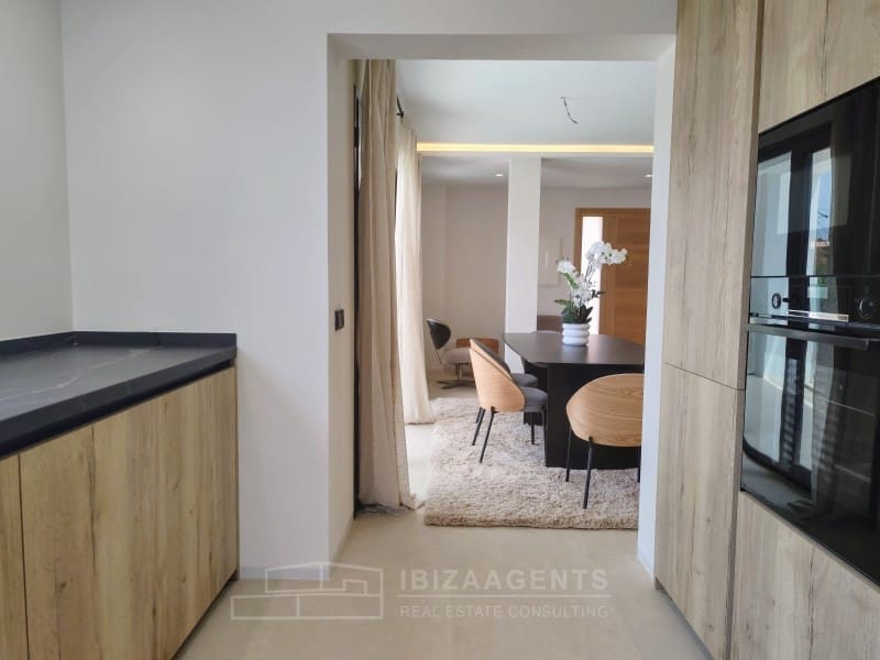 3 slaapkamer Villa te koop in Nuestra Senora de Jesus met zwembad - € 2.100.000 (Ref: 8244126)