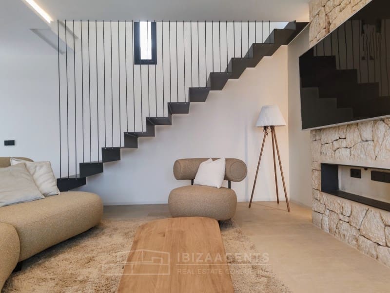 3 slaapkamer Villa te koop in Nuestra Senora de Jesus met zwembad - € 2.100.000 (Ref: 8244126)