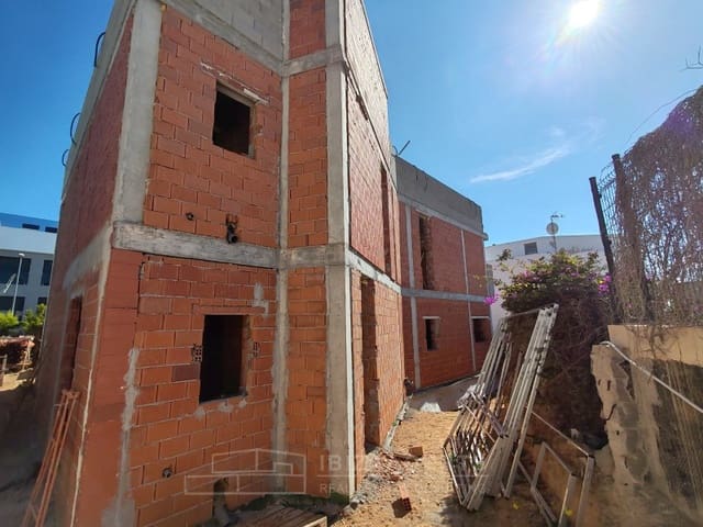 4 slaapkamer Villa te koop in Nuestra Señora de Jesus, Santa Eulalia / Santa Eularia met zwembad - € 2.950.000 (Ref: 8244128)