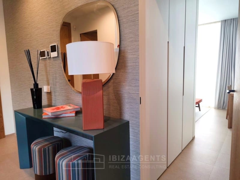 4 soverom Villa til salgs i Nuestra Senora de Jesus med svømmebasseng garasje - € 4 500 000 (Ref: 8244128)