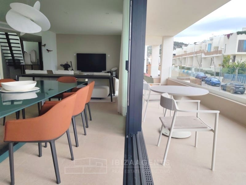 4 soverom Villa til salgs i Nuestra Senora de Jesus med svømmebasseng garasje - € 4 500 000 (Ref: 8244128)