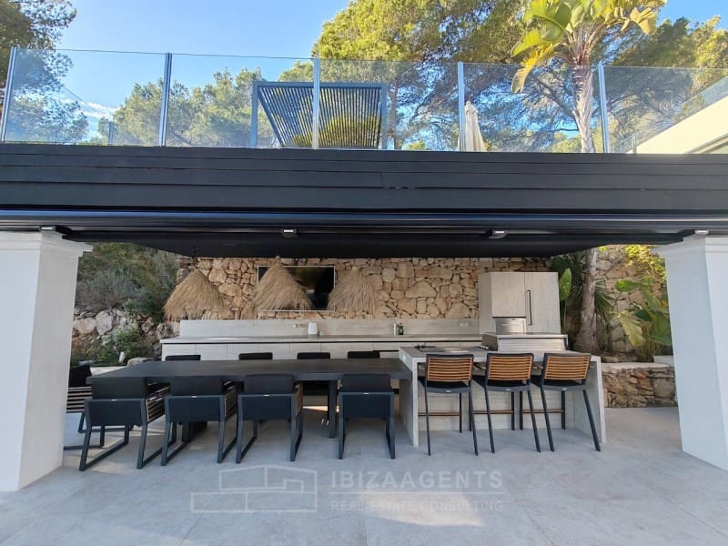 6 slaapkamer Villa te koop in Sant Jordi de Ses Salines met zwembad - € 8.950.000 (Ref: 8324596)