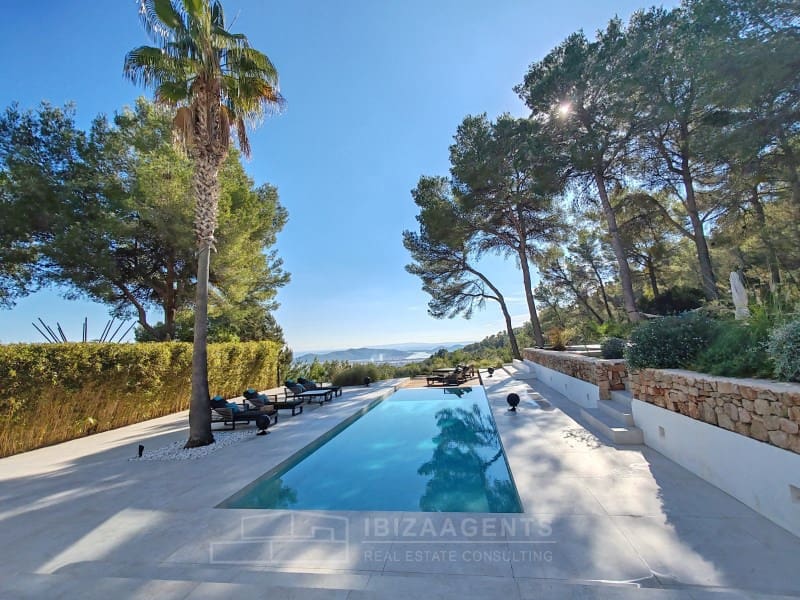 6 slaapkamer Villa te koop in Sant Jordi de Ses Salines met zwembad - € 8.950.000 (Ref: 8324596)