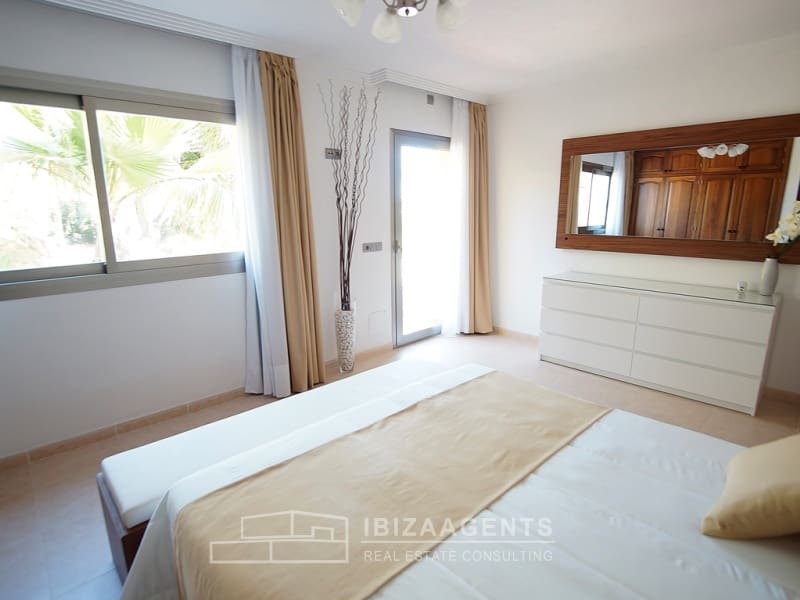 6 soveværelse Villa til salg i Nuestra Senora de Jesus med swimmingpool - € 6.000.000 (Ref: 8374036)