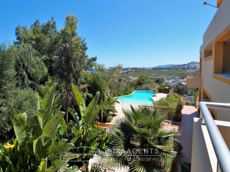 6 soveværelse Villa til salg i Nuestra Senora de Jesus med swimmingpool - € 6.000.000 (Ref: 8374036)