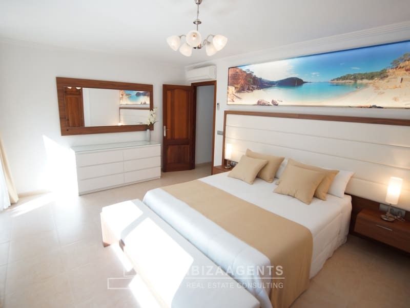 6 soveværelse Villa til salg i Nuestra Senora de Jesus med swimmingpool - € 6.000.000 (Ref: 8374036)