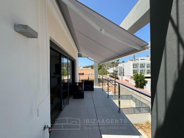 Apartamento de 3 habitaciones en Santa Eulalia / Santa Eularia en venta con piscina - 1.400.000 € (Ref: 8490931)