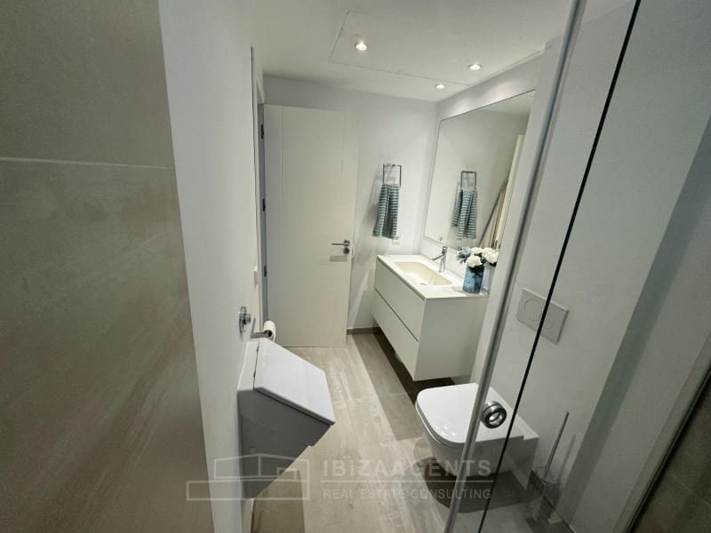 3 makuuhuone Huoneisto myytävänä paikassa Santa Eulalia / Santa Eularia mukana uima-altaan - 1 400 000 € (Ref: 8490931)