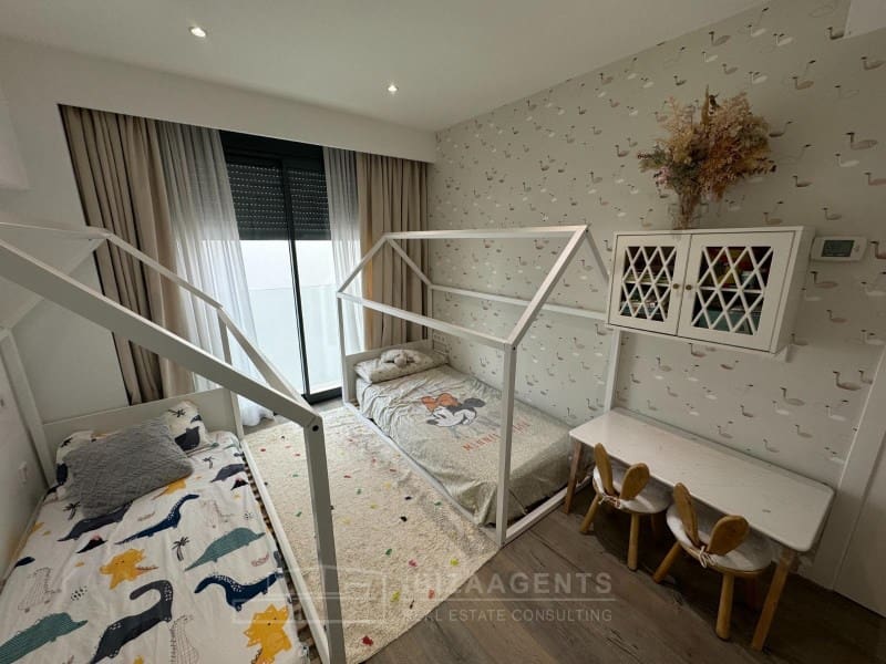 3 makuuhuone Huoneisto myytävänä paikassa Santa Eulalia / Santa Eularia mukana uima-altaan - 1 400 000 € (Ref: 8490931)