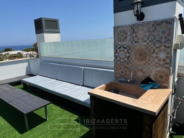 Apartamento de 3 habitaciones en Santa Eulalia / Santa Eularia en venta con piscina - 1.400.000 € (Ref: 8490931)