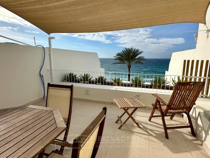 2 soverom Leilighet til salgs i Cala Tarida - € 625 000 (Ref: 8679987)