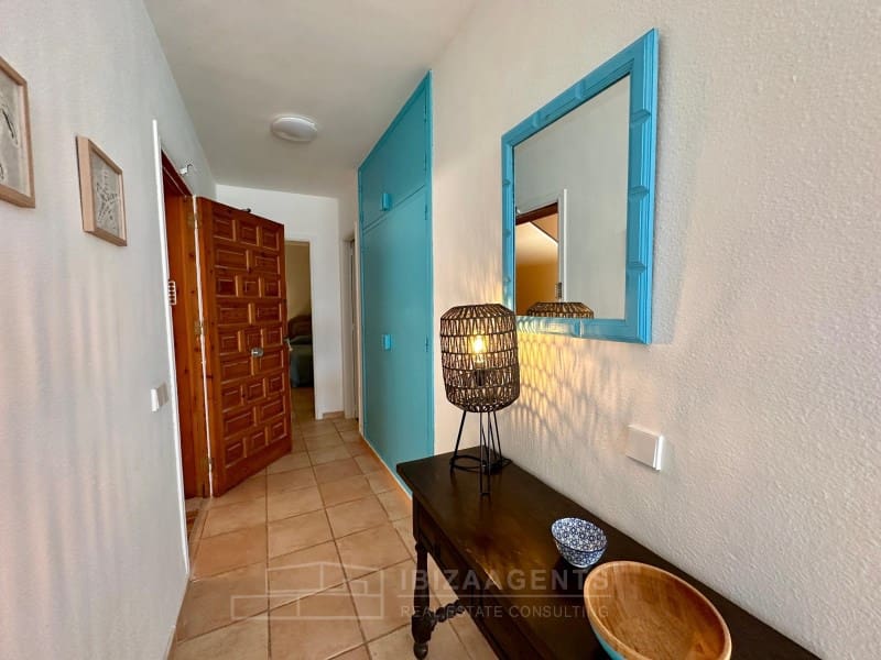 2 soverom Leilighet til salgs i Cala Tarida - € 625 000 (Ref: 8679987)