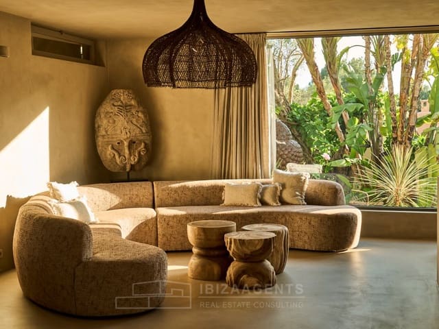 7 soverom Villa til salgs i Can Furnet, Santa Eulalia / Santa Eularia med svømmebasseng - € 4 500 000 (Ref: 9049172)