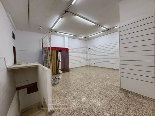 Commercieel te koop in Ibiza dorp - € 1.335.000 (Ref: 9128581)